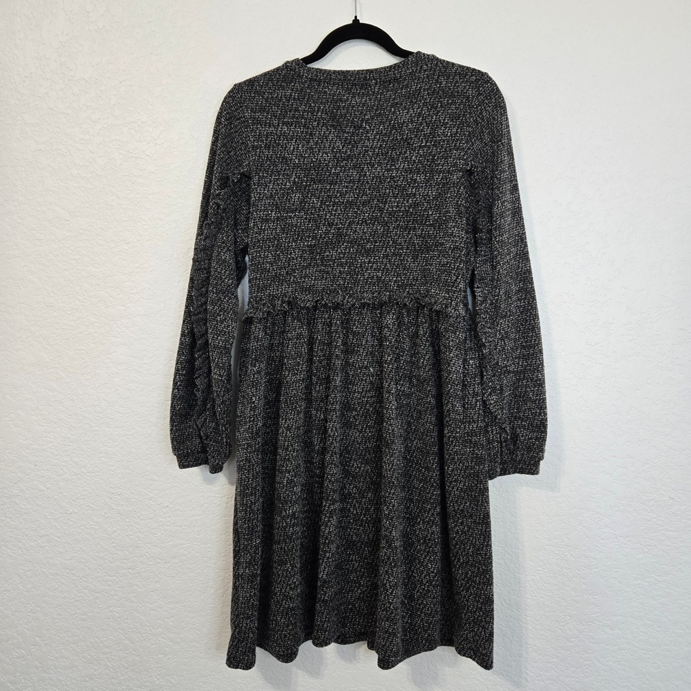 R&D Long Sleeve Textured Knit Ruffle Grey Dress Size S - Picture 3 of 5